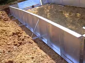 Pose des panneaux d un kit piscine