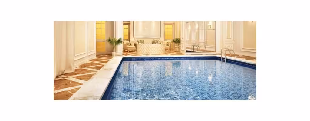 Installer une piscine d'intérieur : 3 choses à savoir pour réussir votre projet