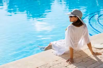 Construire une piscine en béton