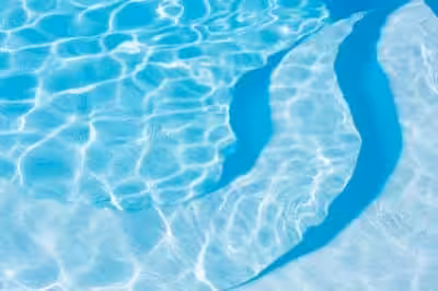 Remplacer le liner de sa piscine : quand, comment, pourquoi ?